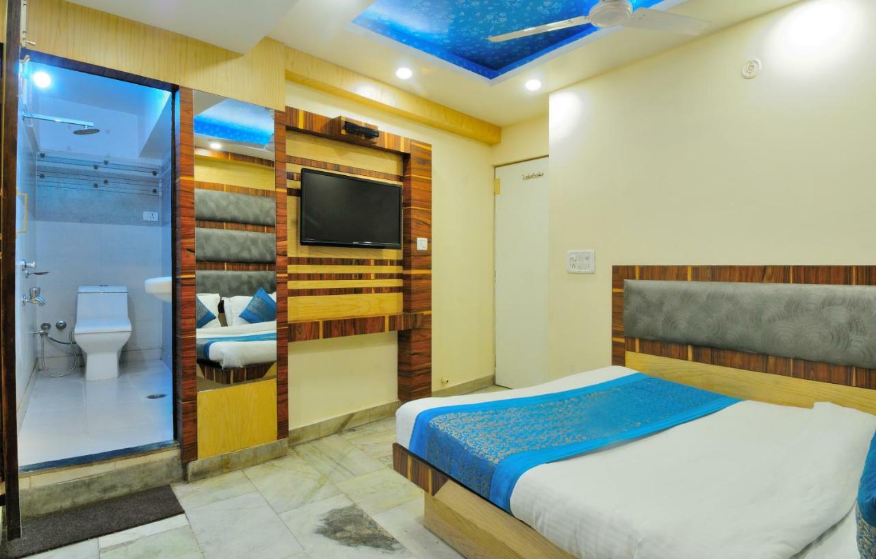 Hotel Lahorimal Deluxe 新德里 外观 照片