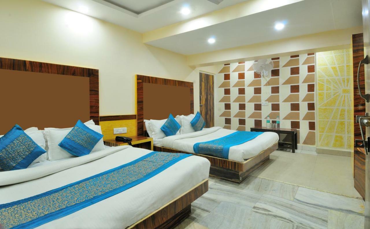 Hotel Lahorimal Deluxe 新德里 外观 照片